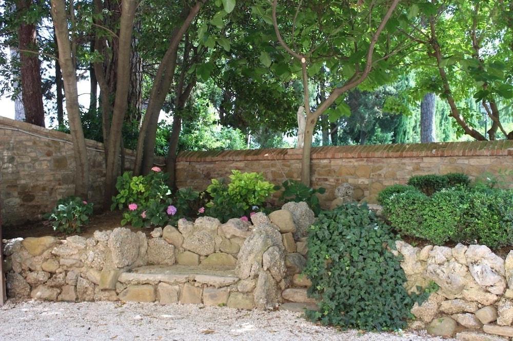 فندق Relais Parco Dei Cavalieri Assisi Petrignano المظهر الخارجي الصورة