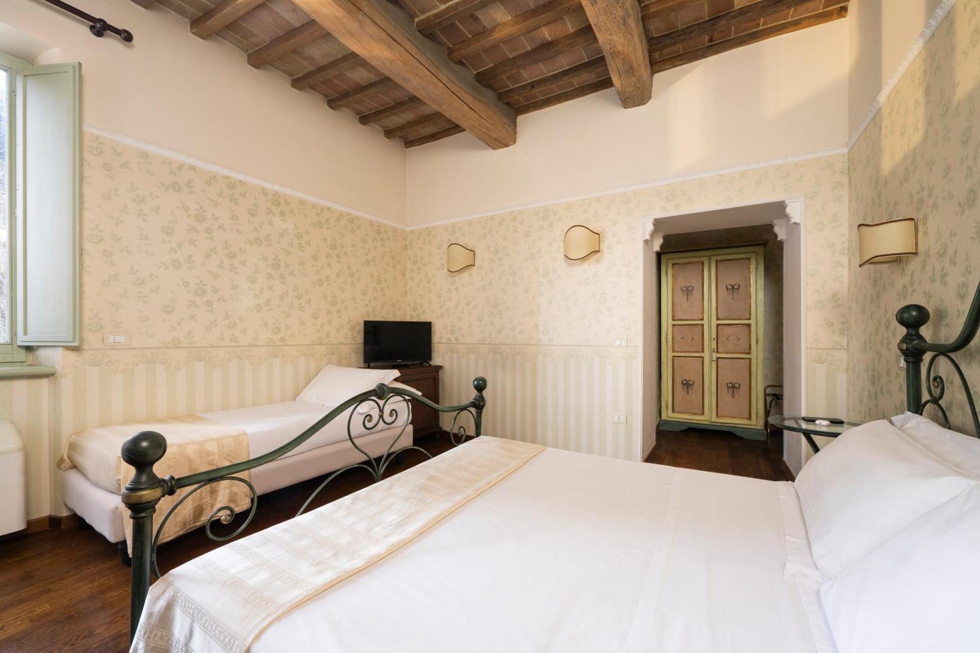 فندق Relais Parco Dei Cavalieri Assisi Petrignano المظهر الخارجي الصورة
